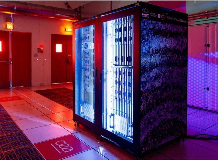 A Hub for Quantum Excellence