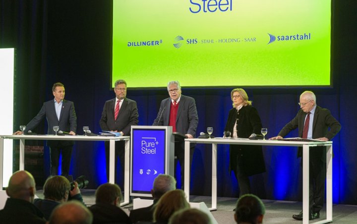 Setting the course for the investment of EUR 3.5 billion in the future of Dillinger and Saarstahl. Photo credits: © SHS – Stahl-Holding-Saar Setting the course for the investment of EUR 3.5 billion in the future of Dillinger and Saarstahl. Photo credits: © SHS – Stahl-Holding-Saar